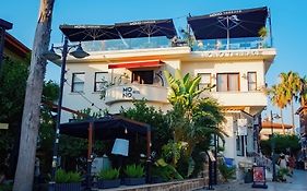 Mono Hotel